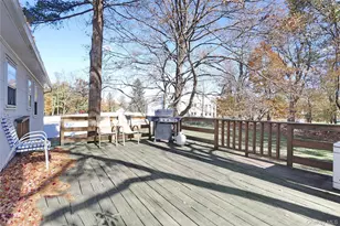 6 Roxbury Ct, Chestnut Ridge, NY 10977 - Photo 23