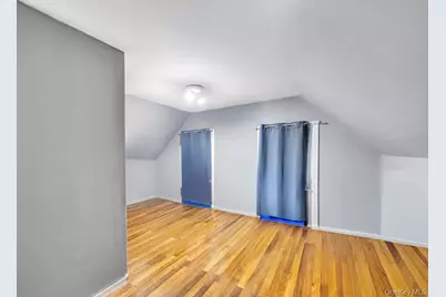 101 Constellation Road, Levittown, NY 11756 - Photo 19