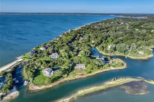 1455 Cedar Point Dr, Southold, NY 11971 - Photo 21