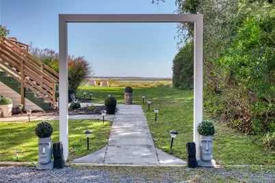 1455 Cedar Point Drive, Southold, NY 11971 - Photo 3