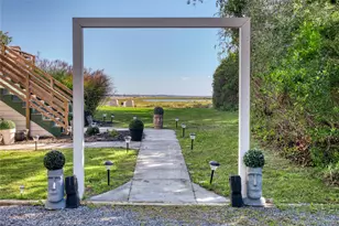 1455 Cedar Point Dr, Southold, NY 11971 - Photo 3