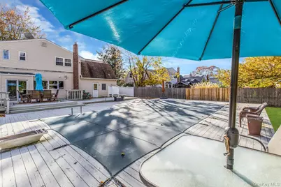 27 Hollister Lane, Islip, NY 11751 - Photo 29