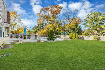 27 Hollister Lane, Islip, NY 11751 - Photo 31