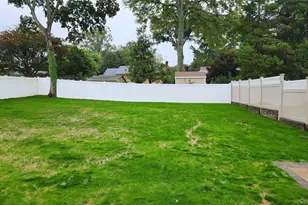 126 Forest Ave, Glen Cove, NY 11542 - Photo 25