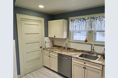 25 Pine Street, Port Jervis, NY 12771 - Photo 9