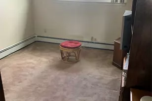 100 Baker Ct, Island Park, NY 11558 - Photo 17