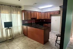 100 Baker Ct, Island Park, NY 11558 - Photo 3