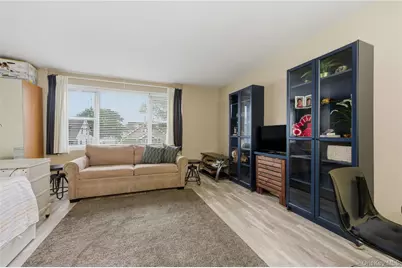 280 Guy Lombardo Avenue #2H, Freeport, NY 11520 - Photo 5