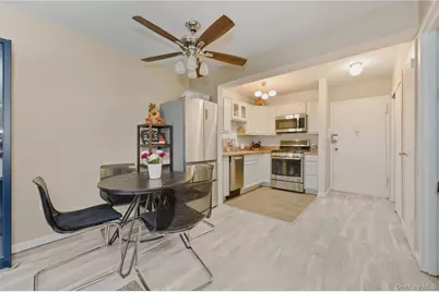 280 Guy Lombardo Avenue #2H, Freeport, NY 11520 - Photo 7