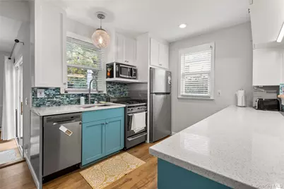 24 Locust Road, Wading River, NY 11792 - Photo 7