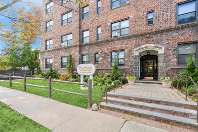 141 Woodmere Boulevard #5C, Woodmere, NY 11598 - Photo 3