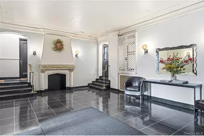 141 Woodmere Boulevard #5C, Woodmere, NY 11598 - Photo 5