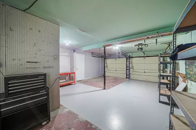 501 Windmill Avenue, West Babylon, NY 11704 - Photo 35