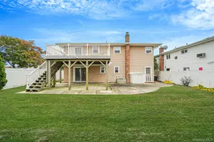 501 Windmill Ave, West Babylon, NY 11704 - Photo 5
