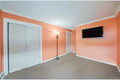 501 Windmill Avenue, West Babylon, NY 11704 - Photo 21