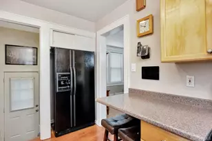 91-15 Vanderveer St, Queens Village, NY 11428 - Photo 11