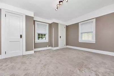 91-15 Vanderveer Street, Queens Village, NY 11428 - Photo 13