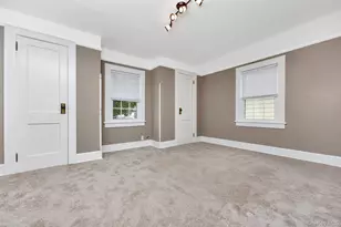 91-15 Vanderveer St, Queens Village, NY 11428 - Photo 13