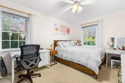 9 Lewis Avenue, Hartsdale, NY 10530 - Photo 15