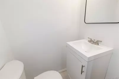 676 Front Street #F, Hempstead, NY 11550 - Photo 11