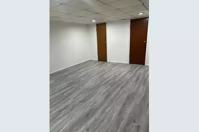 676 Front Street #F, Hempstead, NY 11550 - Photo 11