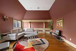 144 Round Swamp Rd, Melville, NY 11747 - Photo 33