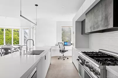 144 Round Swamp Road, Melville, NY 11747 - Photo 11