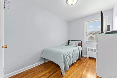 154-81 Riverside Drive, Whitestone, NY 11357 - Photo 11