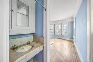 770 Argyle Rd, Brooklyn, NY 11230 - Photo 15