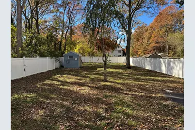 99 Grand Avenue, Shirley, NY 11967 - Photo 11