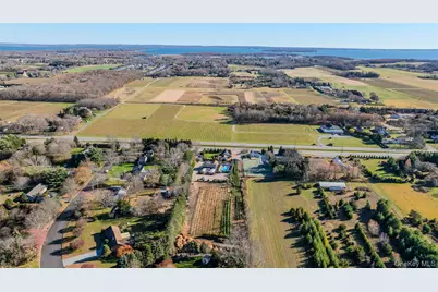 17525 County Road 48, Cutchogue, NY 11935 - Photo 29