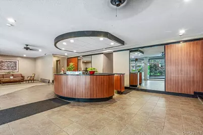 16201 Powells Cove Boulevard #6K, Whitestone, NY 11357 - Photo 3