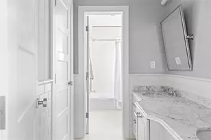 25 Soundview Ln, Sands Point, NY 11050 - Photo 27