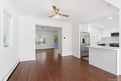 93 Birchwood Drive, Huntington Station, NY 11746 - Photo 9