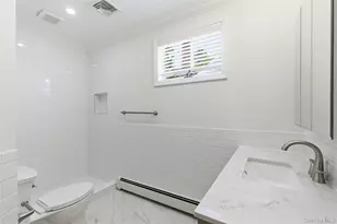 93 Birchwood Dr, Huntington Station, NY 11746 - Photo 15