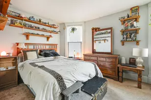 12 Parker Ave, Poughkeepsie, NY 12601 - Photo 3