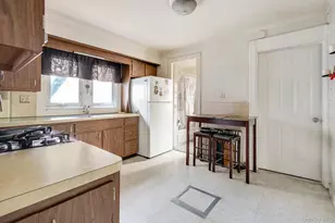 12 Parker Ave, Poughkeepsie, NY 12601 - Photo 15