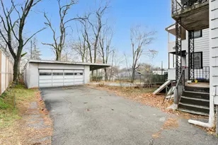 12 Parker Ave, Poughkeepsie, NY 12601 - Photo 31