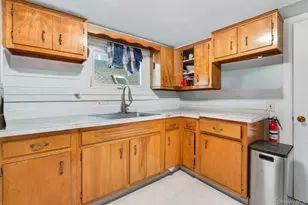 12 Parker Ave, Poughkeepsie, NY 12601 - Photo 23