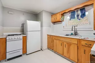 12 Parker Ave, Poughkeepsie, NY 12601 - Photo 19