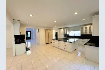 21 Cary Road, Great Neck, NY 11021 - Photo 11