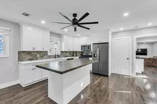 2 Roosevelt St, Bayville, NY 11709 - Photo 7