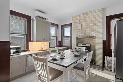 121 S Jamesport Avenue, South Jamesport, NY 11970 - Photo 15