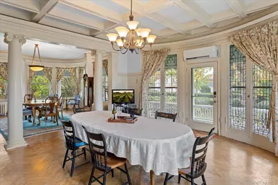 121 S Jamesport Avenue, South Jamesport, NY 11970 - Photo 9