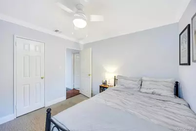 24 Glenwood Road, Plainview, NY 11803 - Photo 29