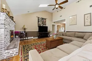 8 Penn Dr, Dix Hills, NY 11746 - Photo 5