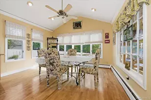 8 Penn Dr, Dix Hills, NY 11746 - Photo 13