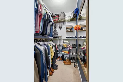 330 Maple Avenue #19, Westbury, NY 11590 - Photo 11