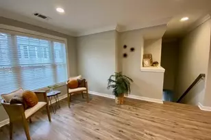 1507 Vista View Dr, Farmingville, NY 11738 - Photo 5