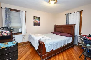 109-15 200th St, Saint Albans, NY 11412 - Photo 23